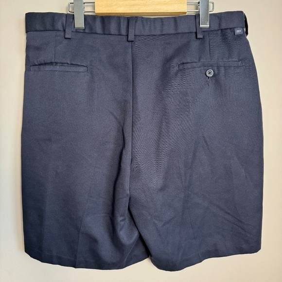 Dockers Golf Men's Vintage Navy Blue Chino Style Golf Shorts Size 36 Outdoor - Picture 4 of 14
